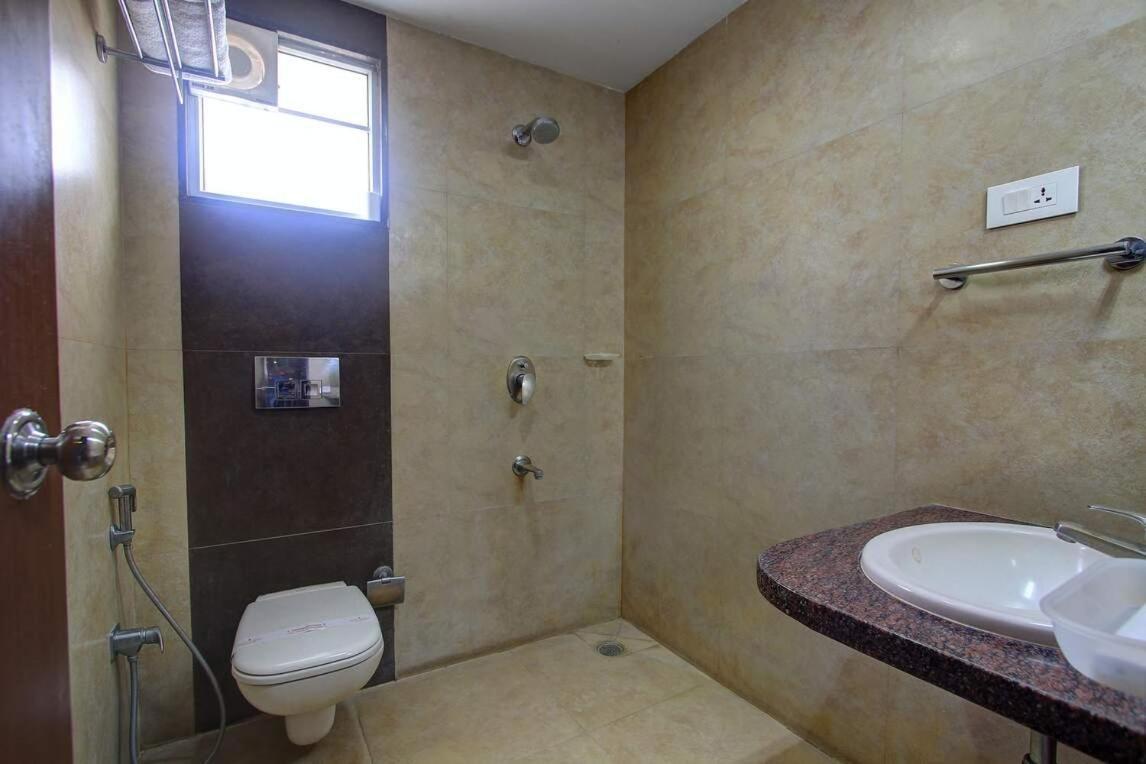 Hotel Prince Gardens Κοϊμπατόρε Εξωτερικό φωτογραφία
