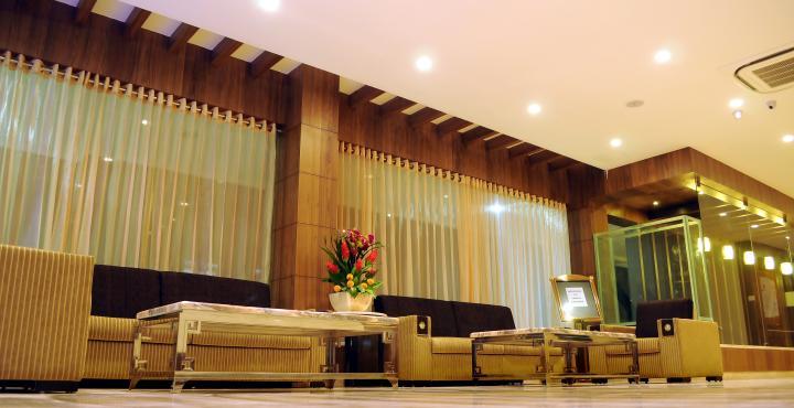 Hotel Prince Gardens Κοϊμπατόρε Εξωτερικό φωτογραφία