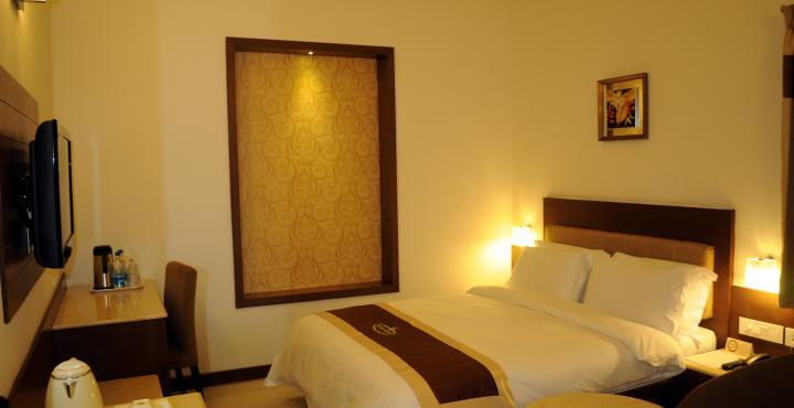 Hotel Prince Gardens Κοϊμπατόρε Εξωτερικό φωτογραφία
