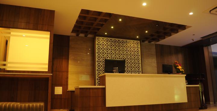 Hotel Prince Gardens Κοϊμπατόρε Εξωτερικό φωτογραφία