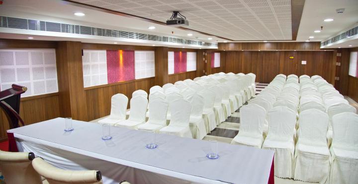 Hotel Prince Gardens Κοϊμπατόρε Εξωτερικό φωτογραφία