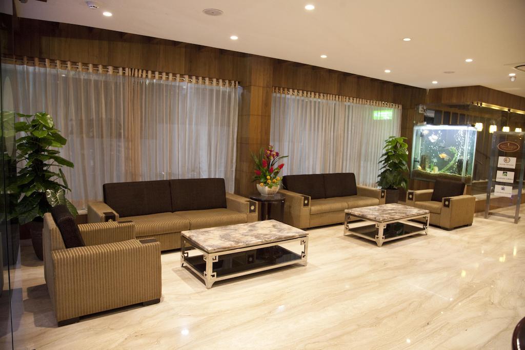 Hotel Prince Gardens Κοϊμπατόρε Εξωτερικό φωτογραφία