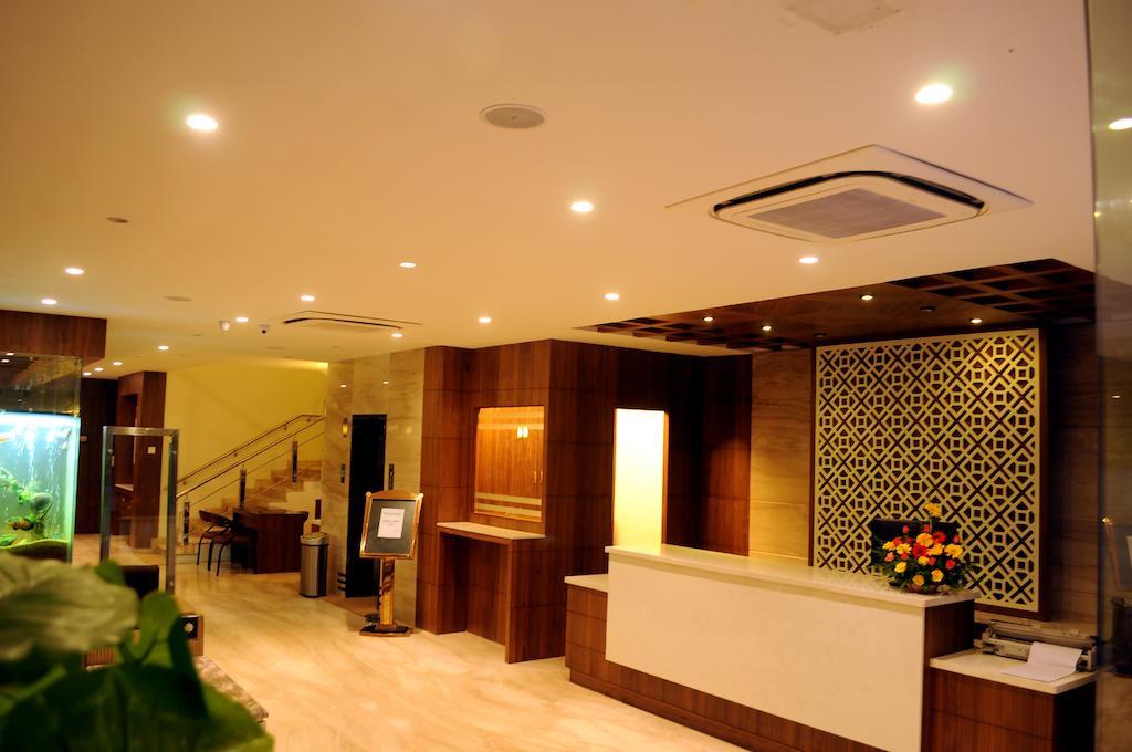 Hotel Prince Gardens Κοϊμπατόρε Εξωτερικό φωτογραφία
