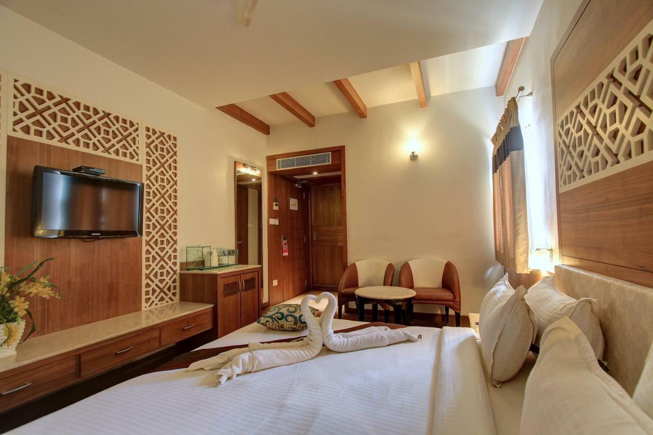 Hotel Prince Gardens Κοϊμπατόρε Εξωτερικό φωτογραφία